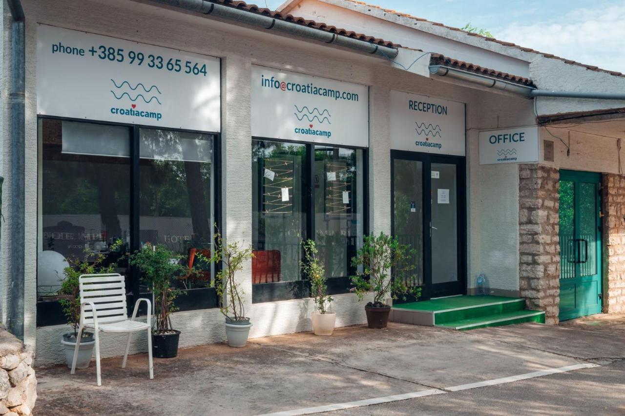 ホテル Croatia Camp Premium ヴォディツェ エクステリア 写真