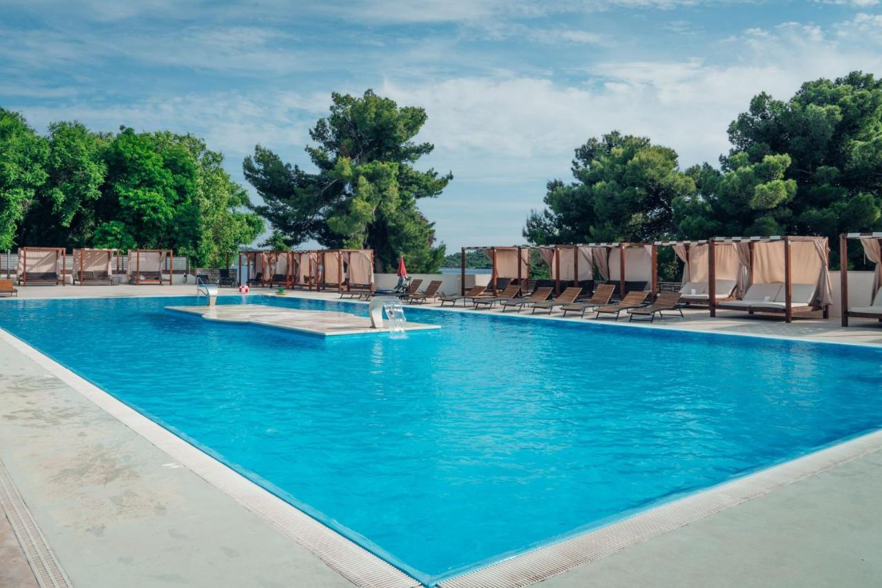 ホテル Croatia Camp Premium ヴォディツェ エクステリア 写真